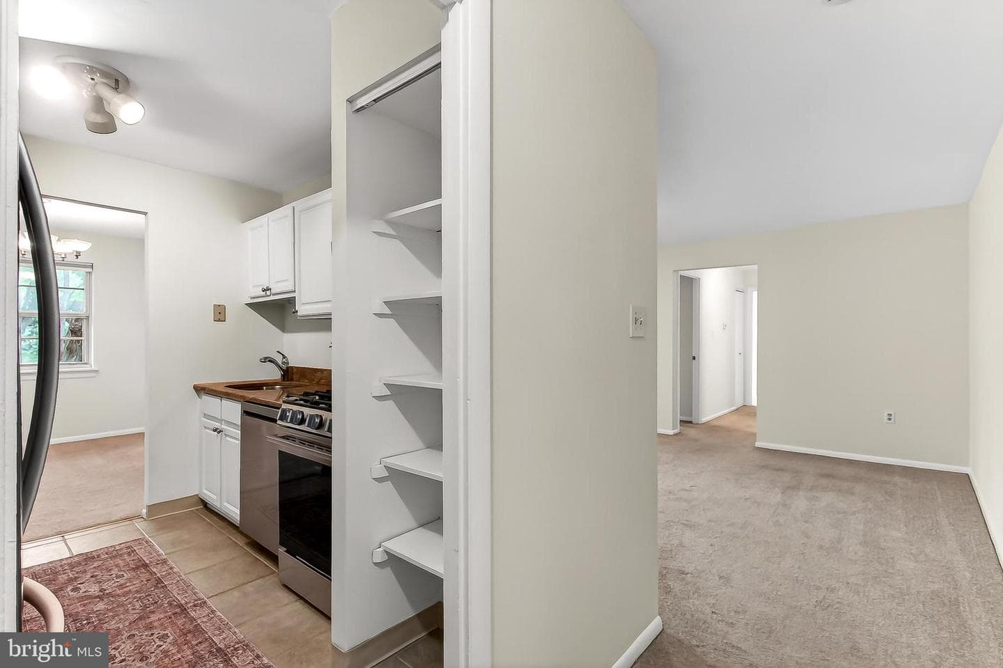 1948 Kennedy Drive #203 photo 17