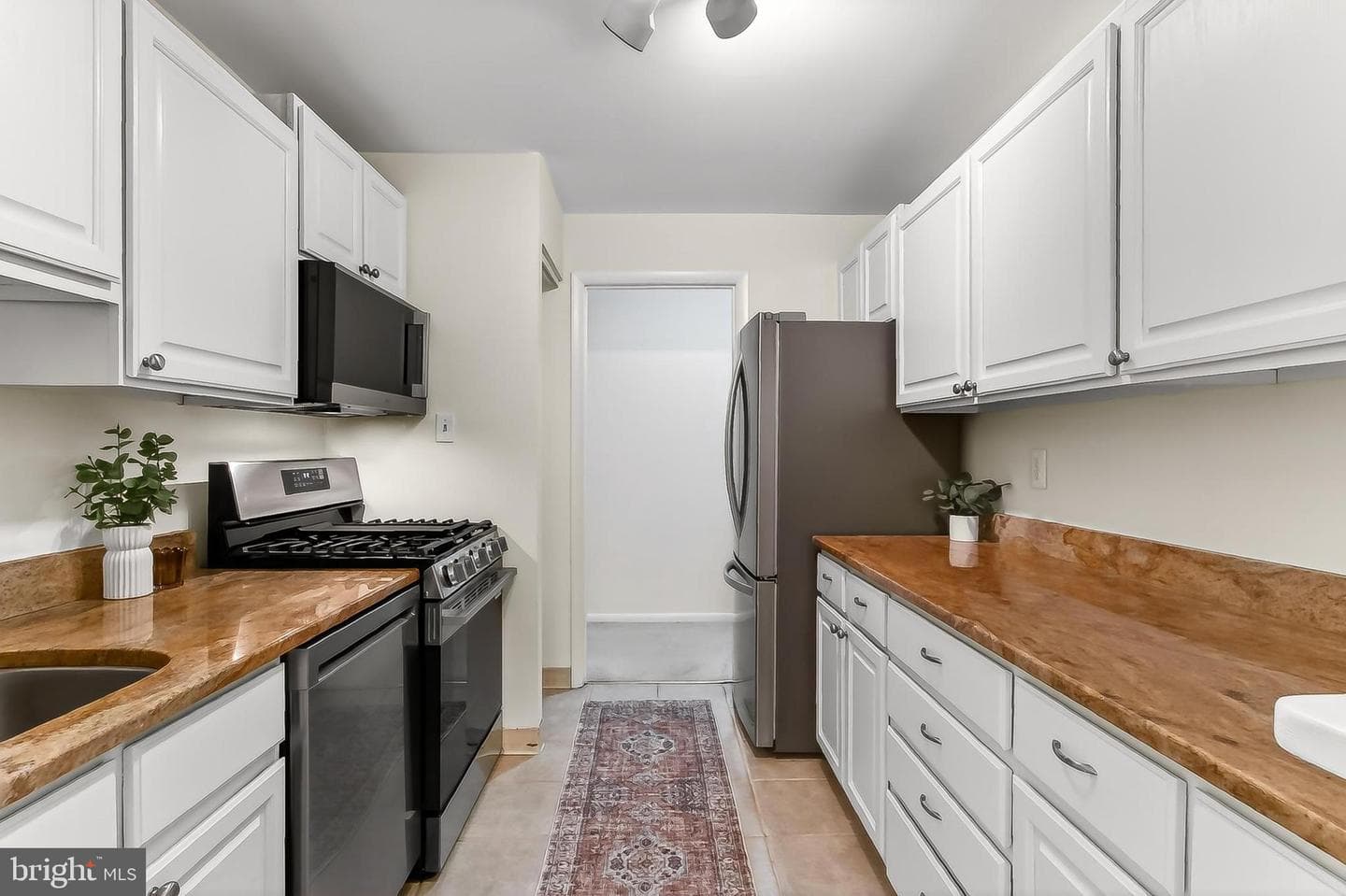 1948 Kennedy Drive #203 photo 6
