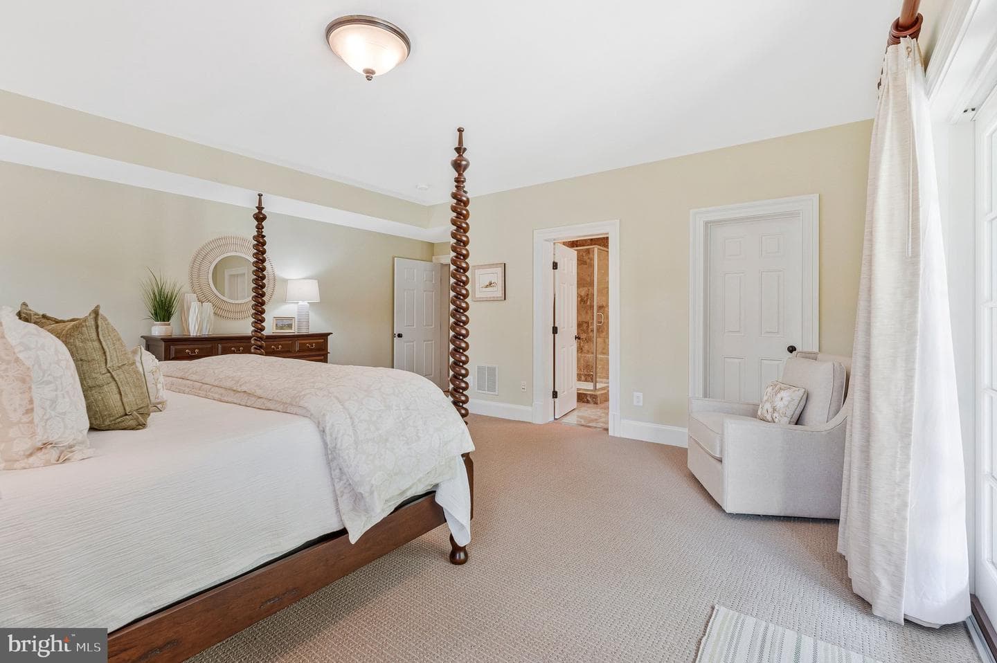 6807 Wemberly Way photo 67