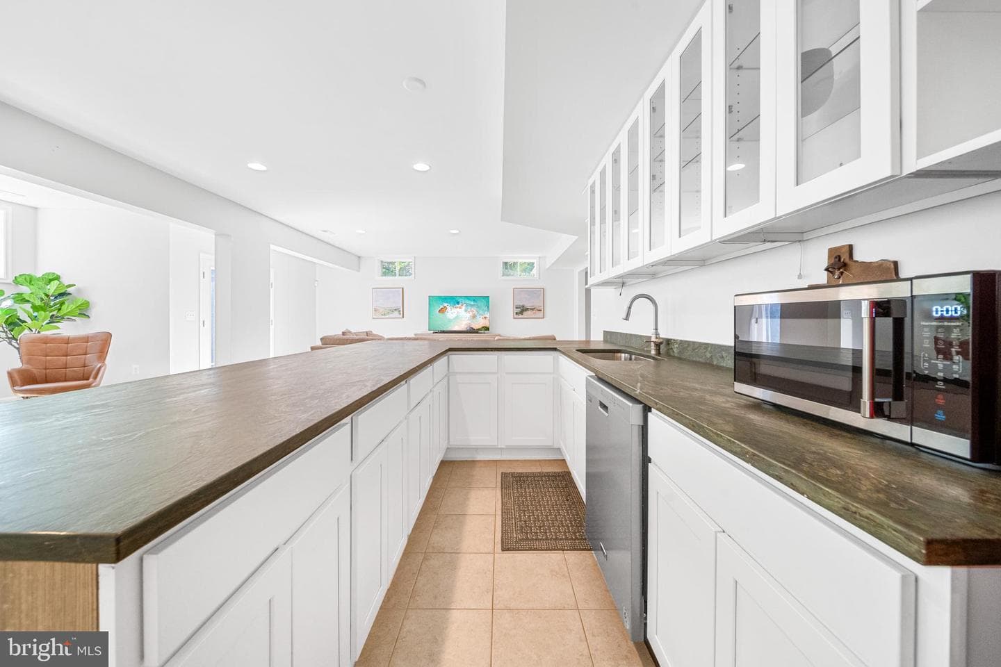 1639 Macon Street photo 69