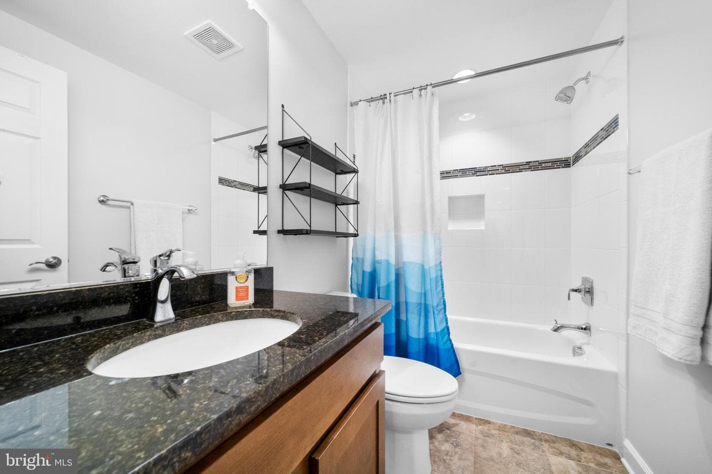 1639 Macon Street photo 74
