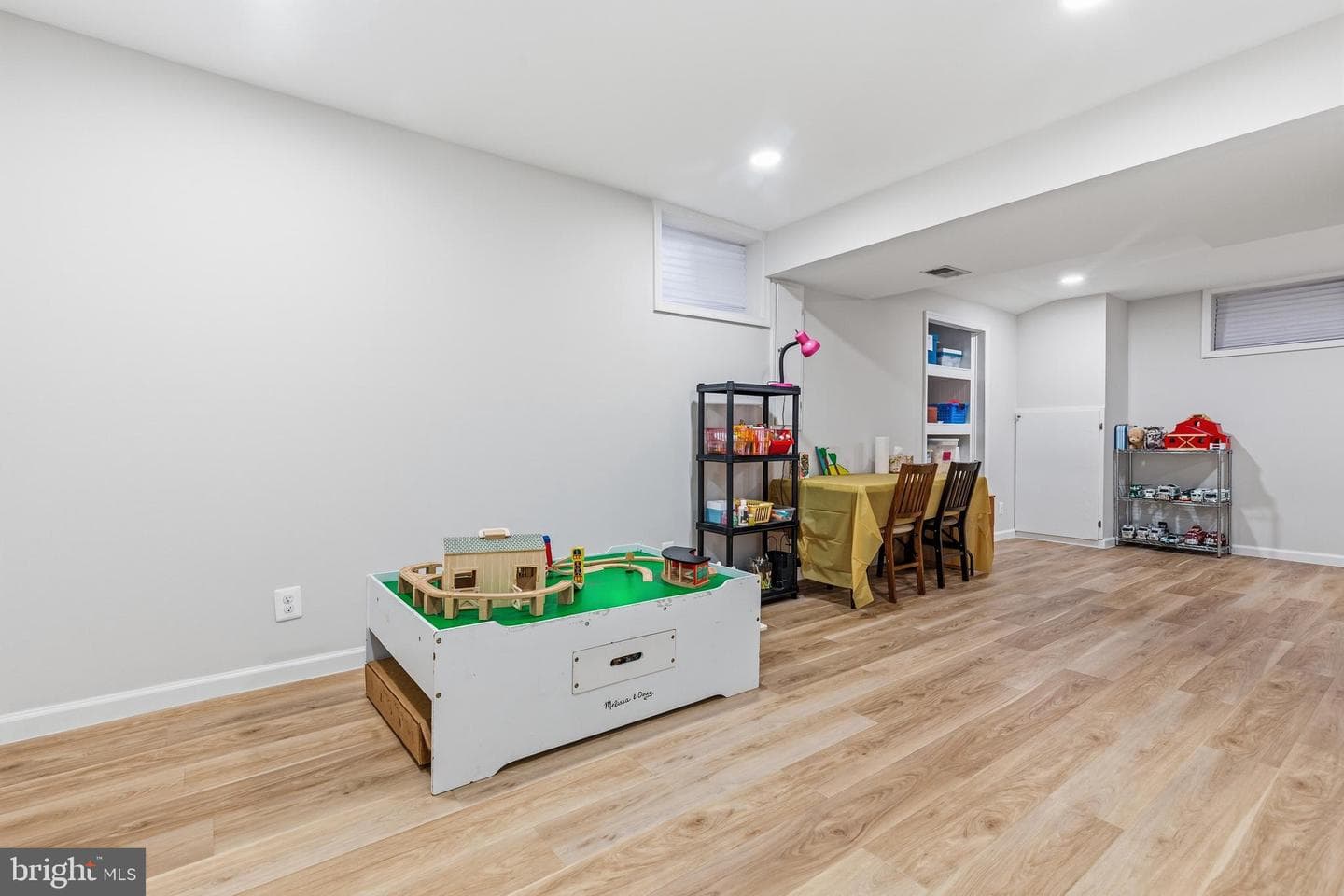 6016 Burnside Landing Drive photo 33