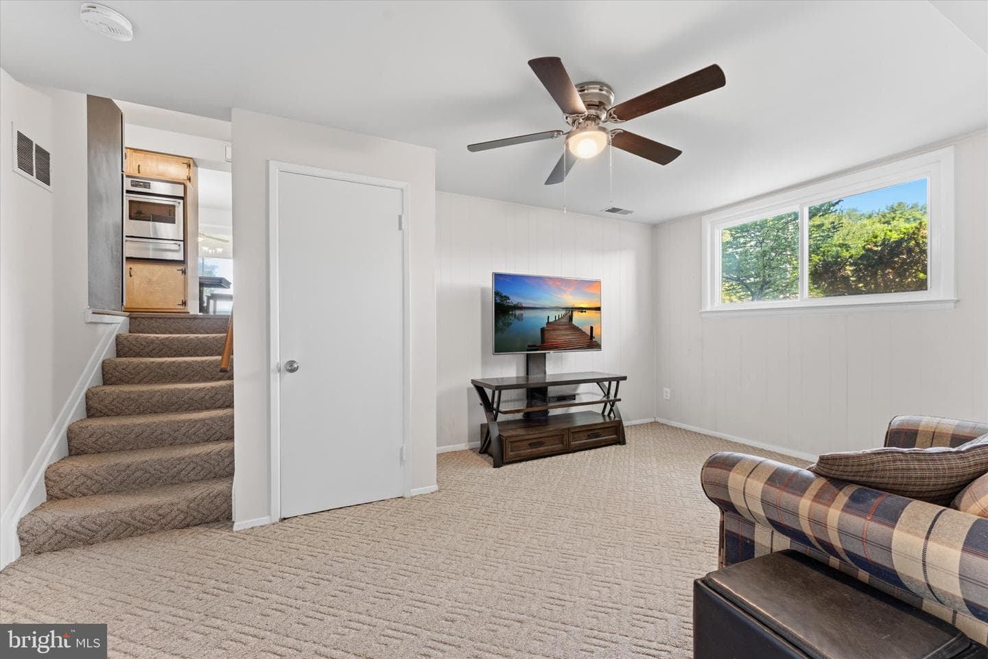 14707 Braddock Road photo 28