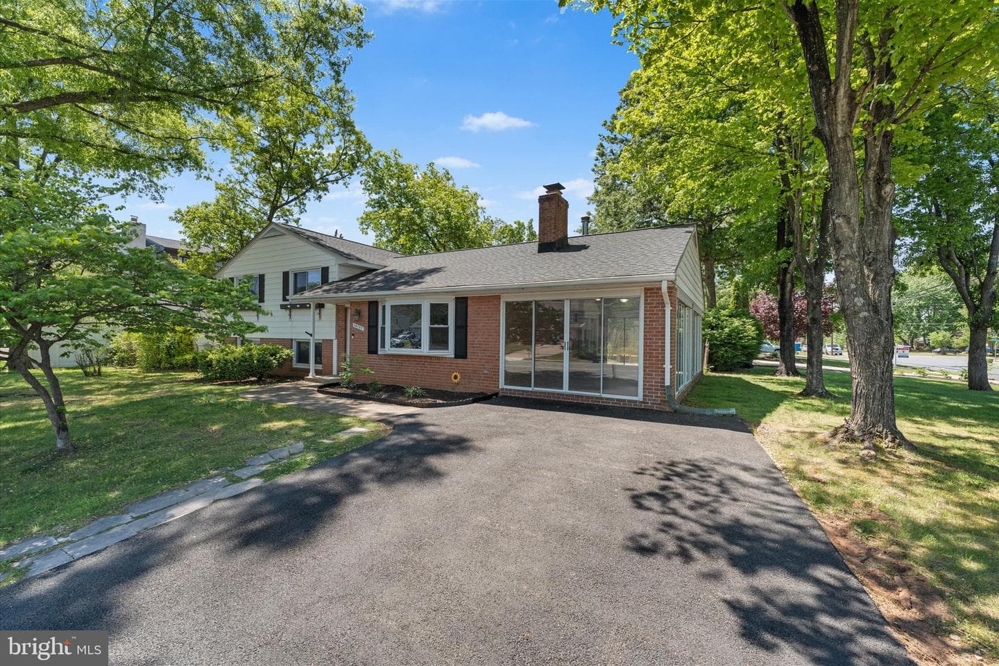 14707 Braddock Road photo 4