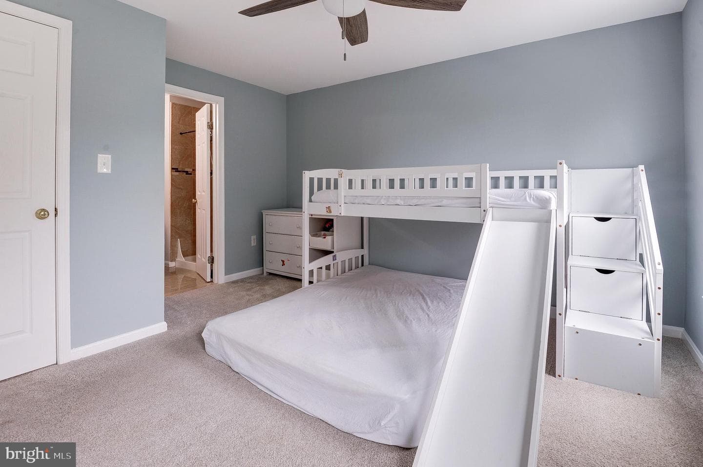 7832 Gum Springs Village Drive photo 22