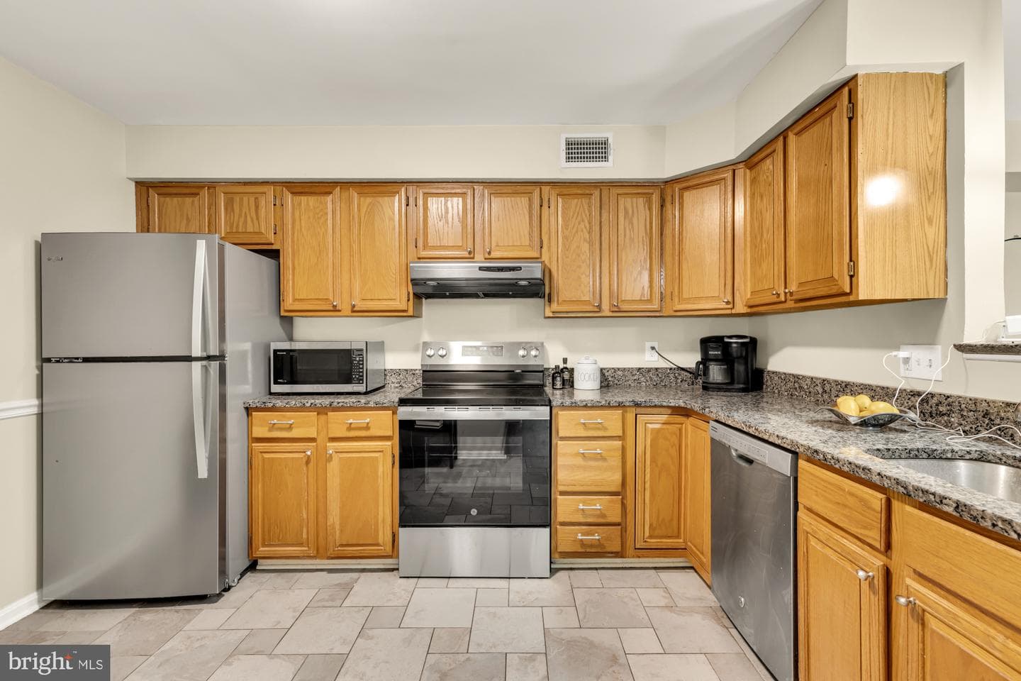 2225 Lovedale Lane #303a photo 8