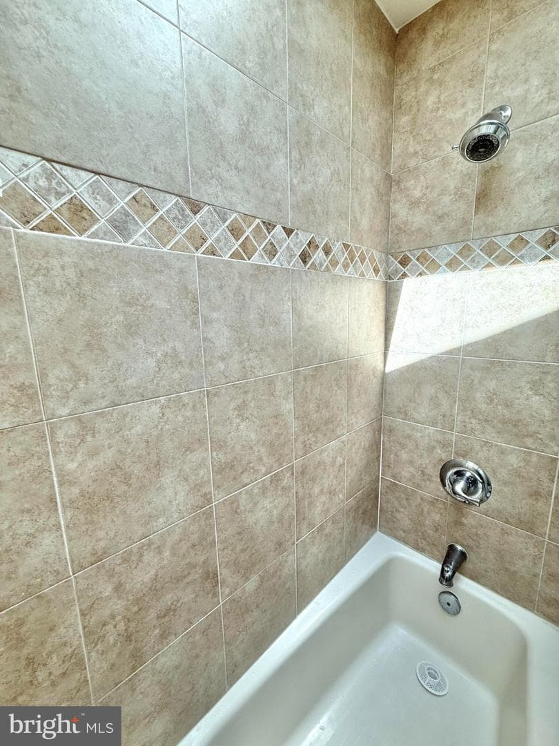 6160 Lucas Pond Court photo 59