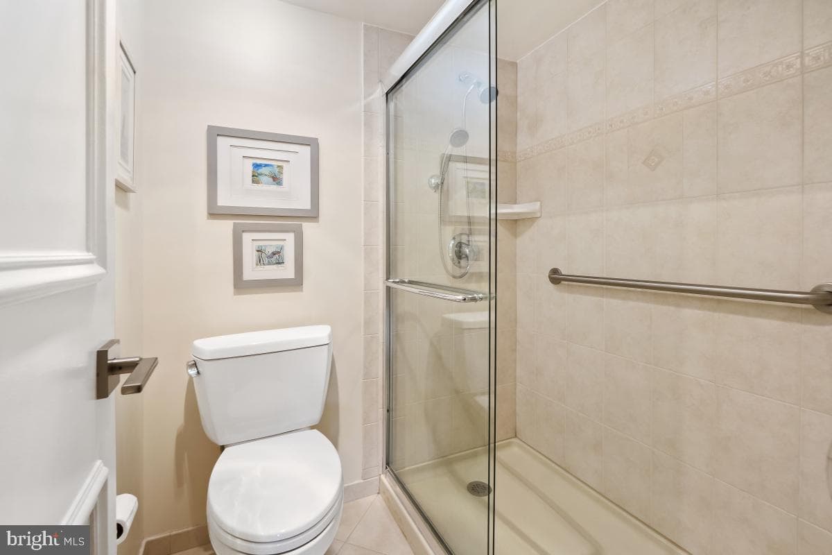 5904 Mount Eagle Drive #516 photo 21