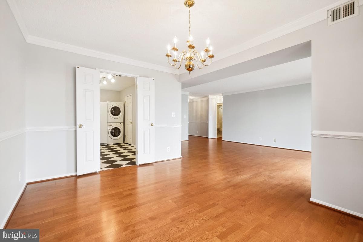 5902 Mount Eagle Drive #1402 photo 16