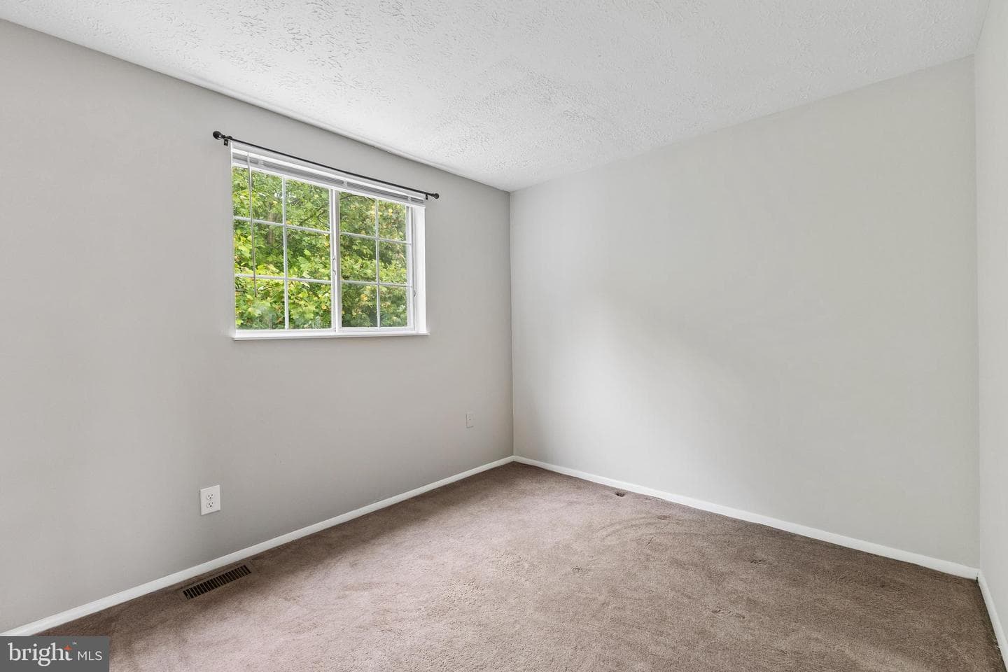 8317 Brookvale Court photo 25