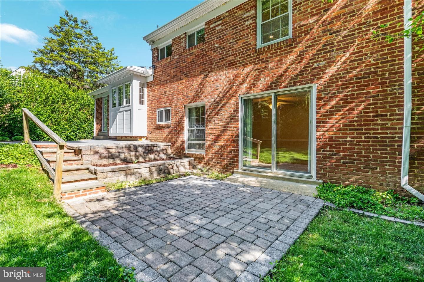 2406 Claremont Drive photo 35