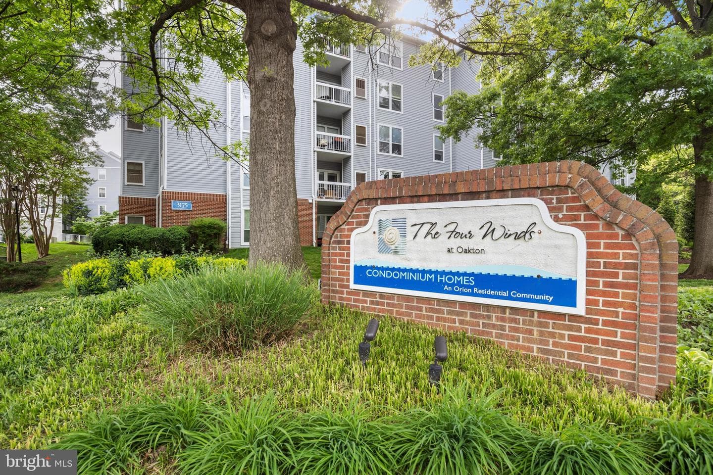 3175 Summit Square Drive #5-E12 photo 28