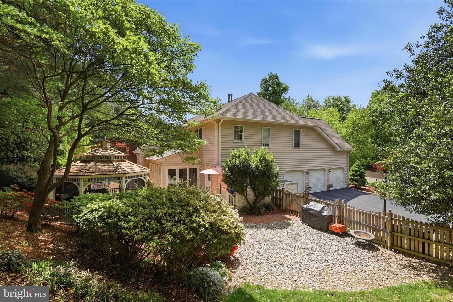 11514 Seneca Woods Court photo 13