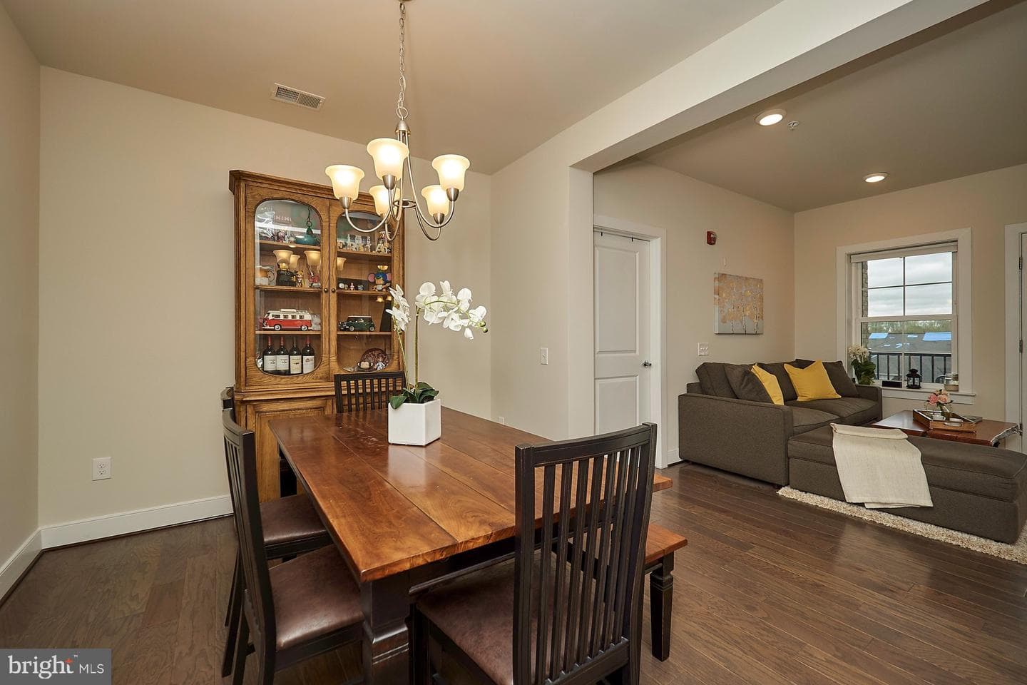 2905 Bleeker Street #4-406 photo 21