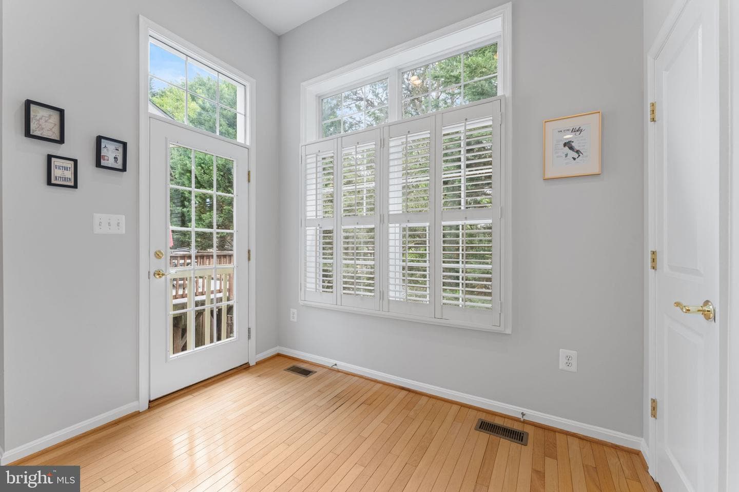 7366 Stream Bluff Way photo 16