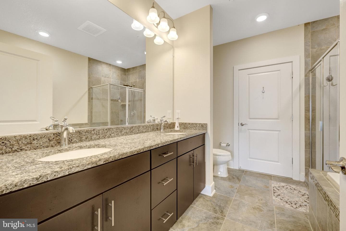 2907 Bleeker Street #3-206 photo 19