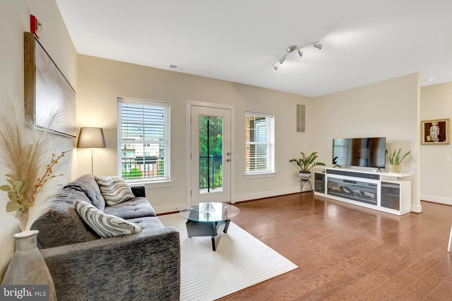 2907 Bleeker Street #3-206 photo 9
