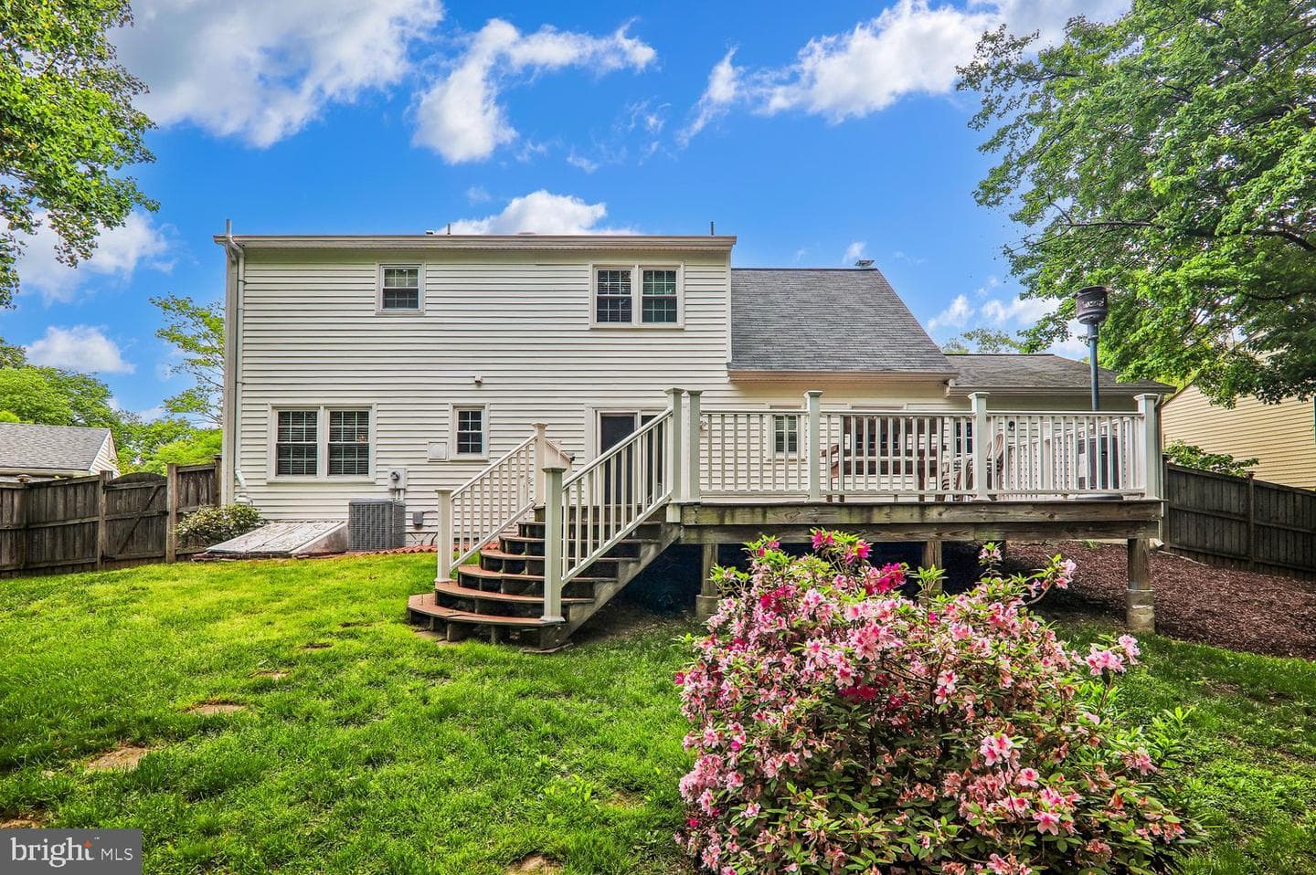 8002 Log Cabin Court, Springfield