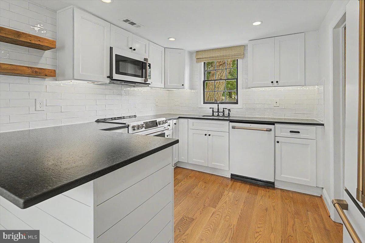 6403 14th Street photo 25