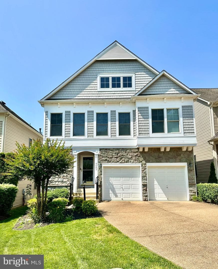 5643 Tower Hill Circle photo 1