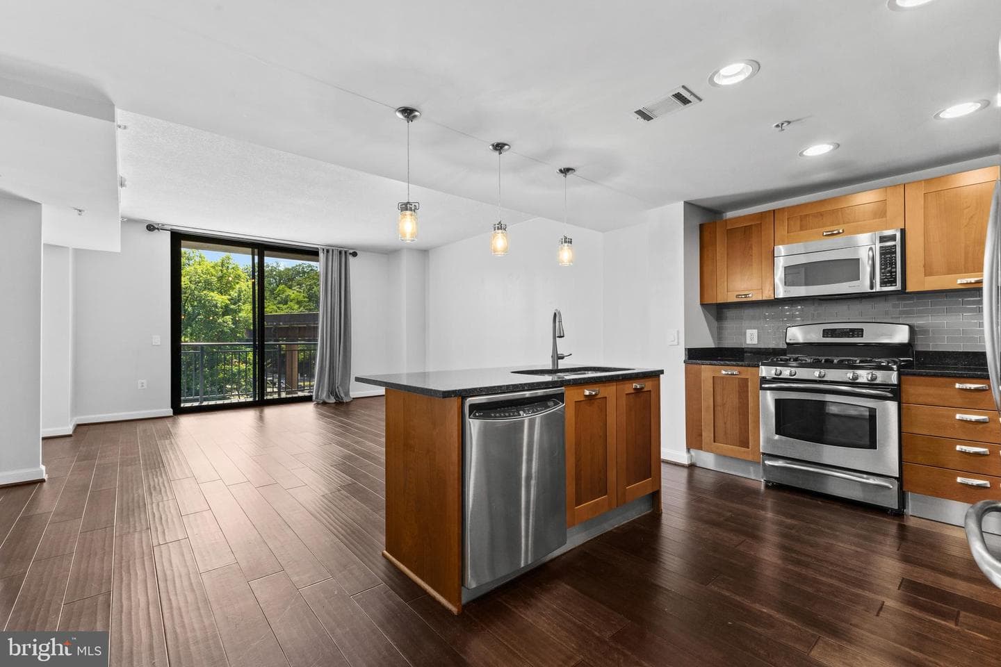 2451 Midtown Avenue #616 photo 30