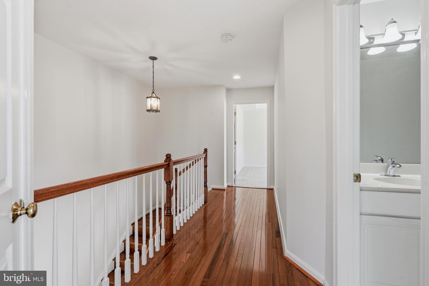 5066 Village Fountain Place photo 23