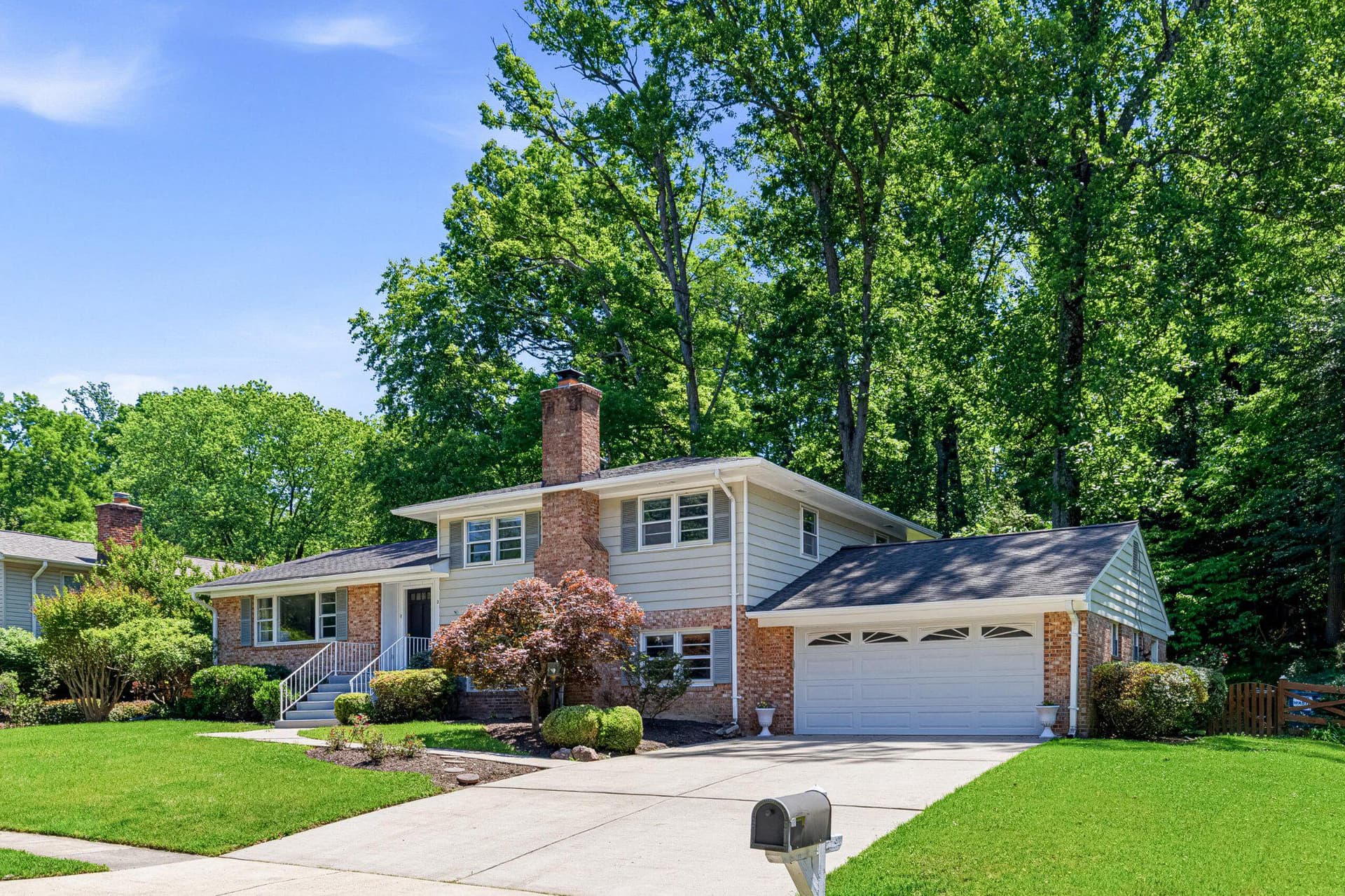 2519 E Meredith Drive photo 10