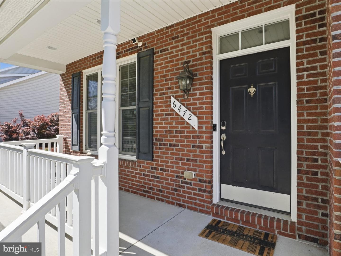 6472 Second Street photo 3