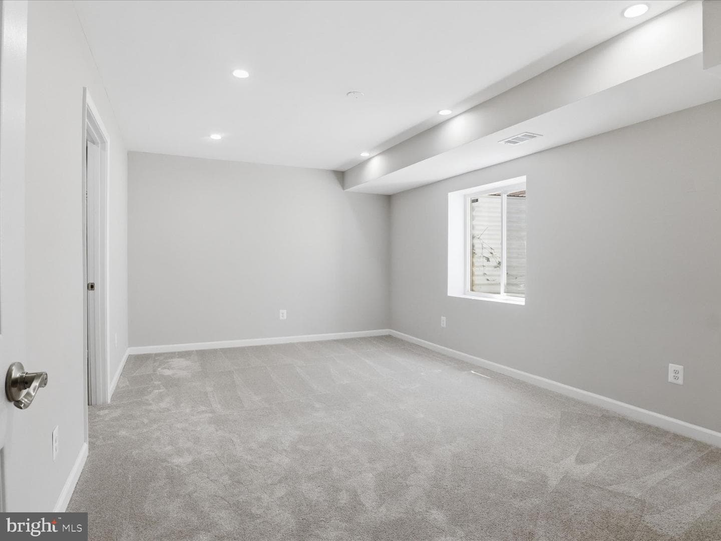 6472 Second Street photo 44