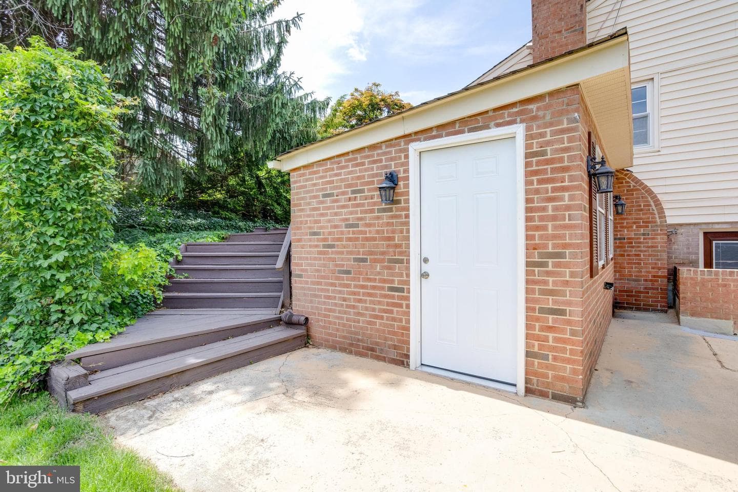 5300 Queensberry Avenue photo 52