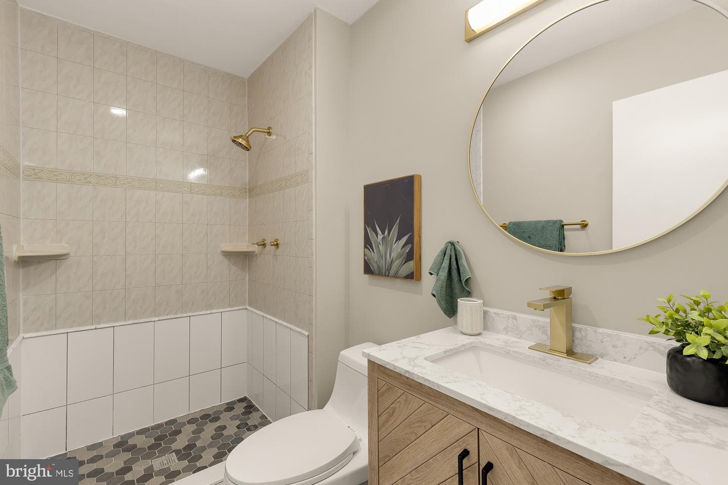 4555 Metro Court photo 23