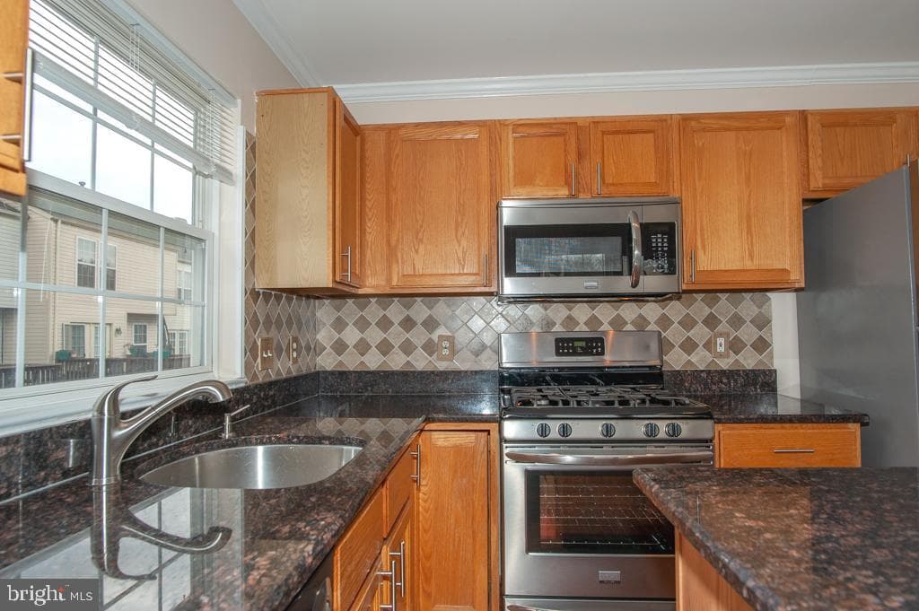 6380 Michael Robert Drive photo 7