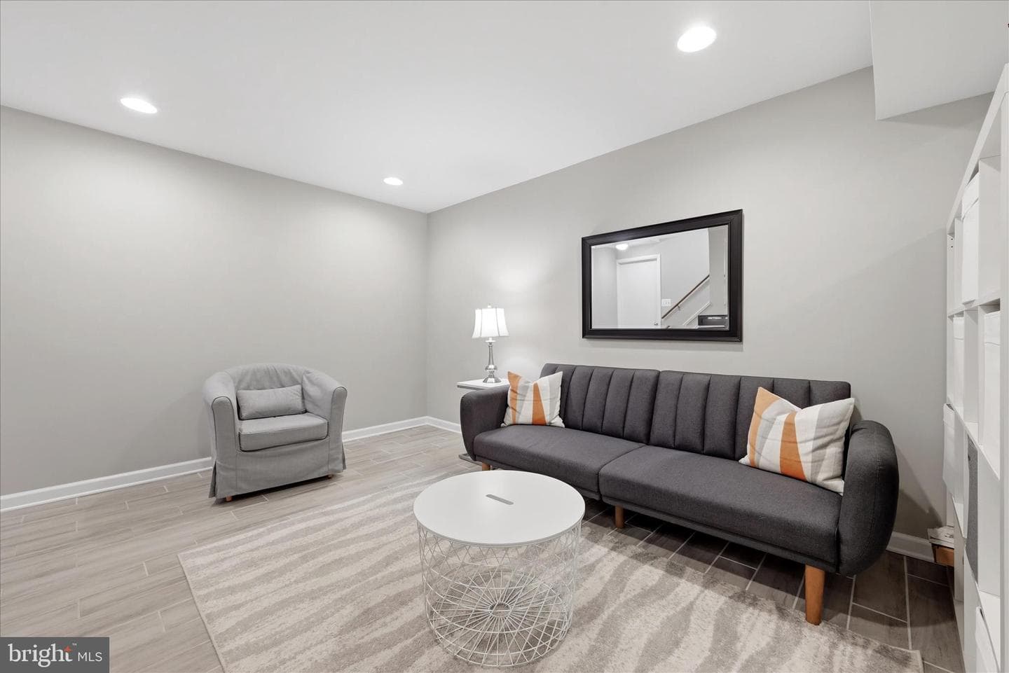 312 Broadleaf photo 30
