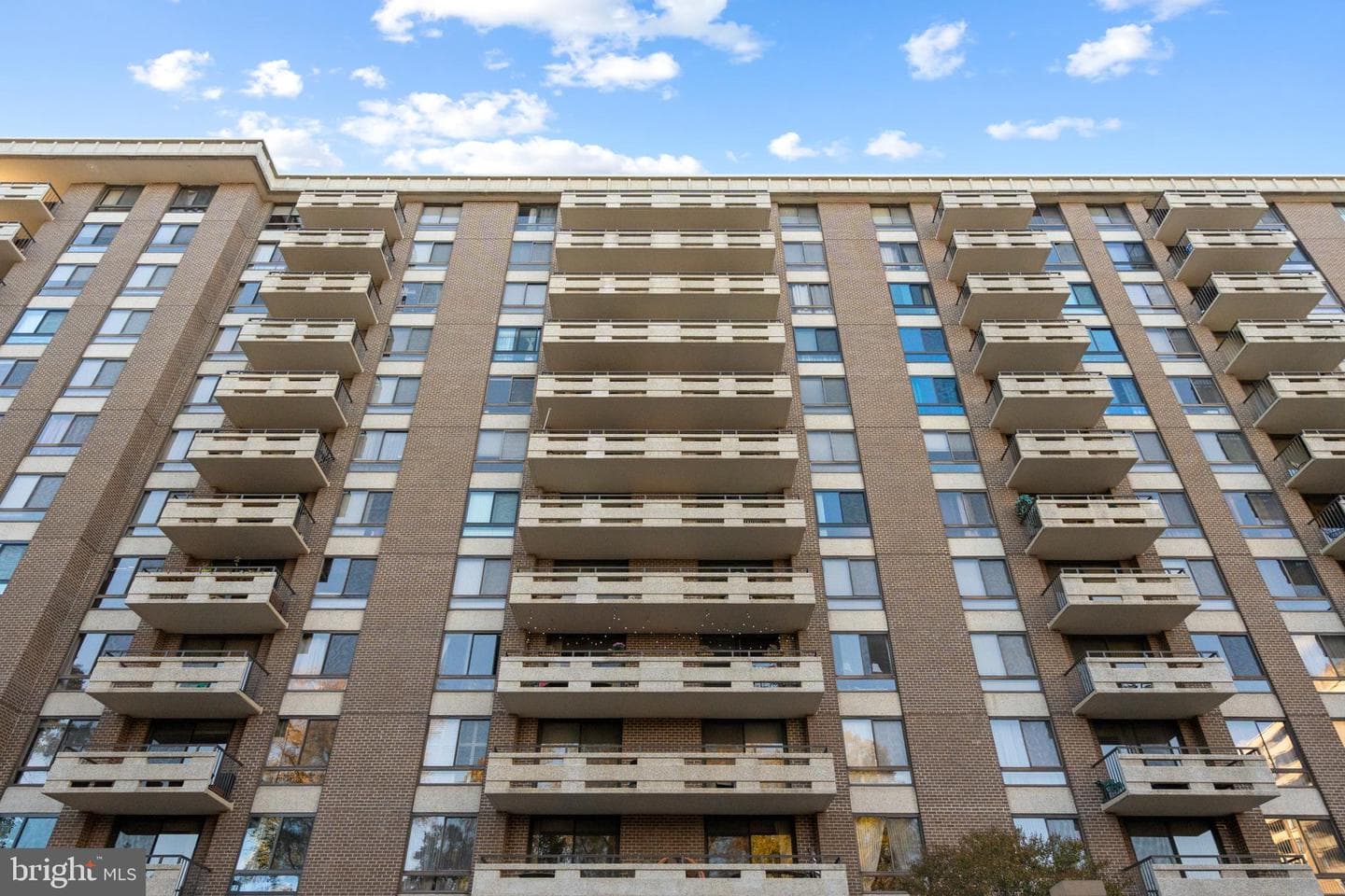 1808 Old Meadow Road #418