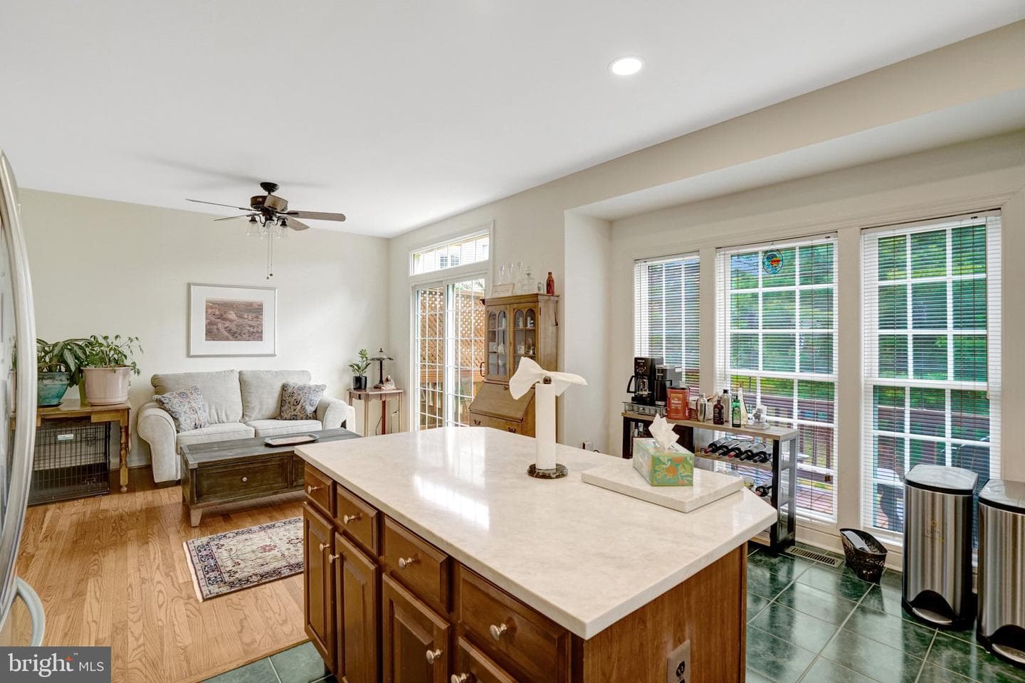 6449 Katherine Ann Lane photo 11