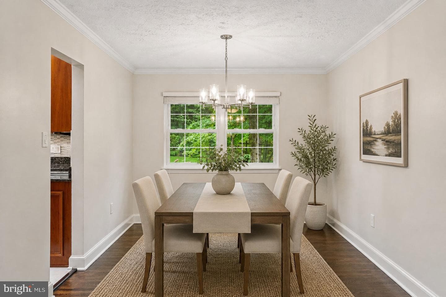 1901 Buckthorn Lane photo 6