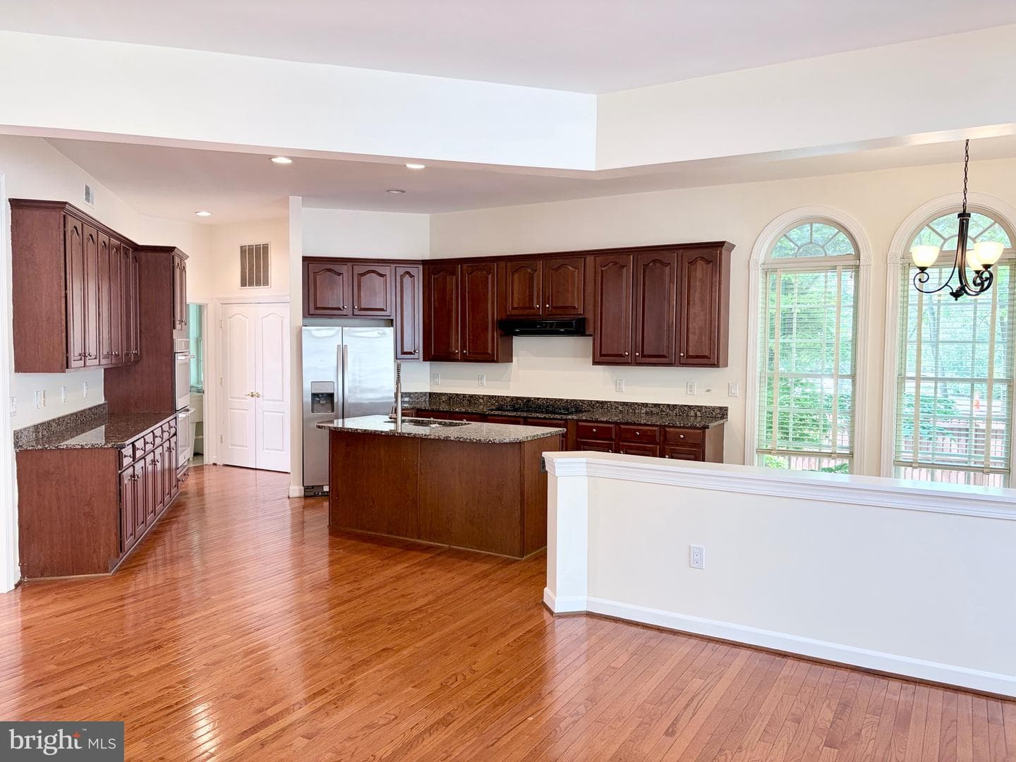 2178 Harithy Drive photo 4