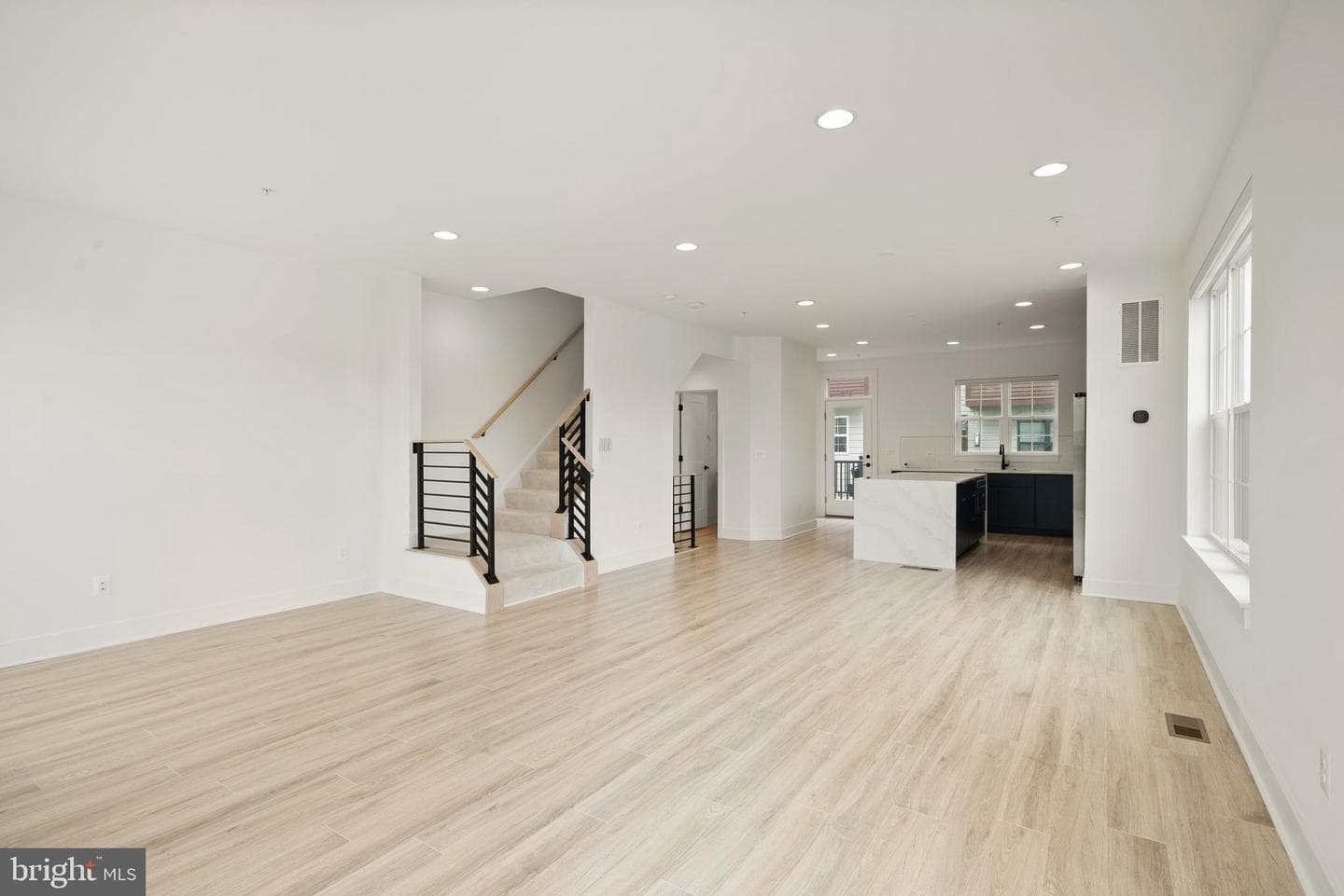 3100 Camber Place photo 13