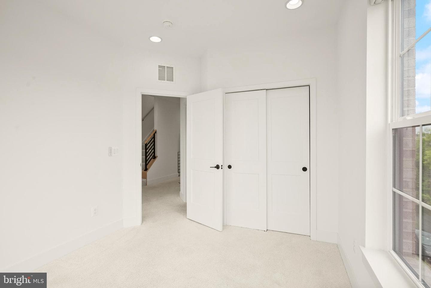 3100 Camber Place photo 36