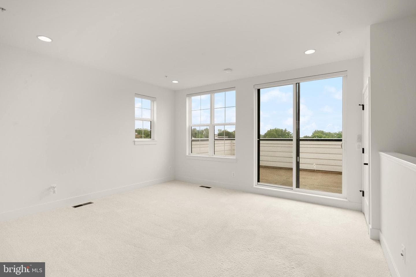 3100 Camber Place photo 40