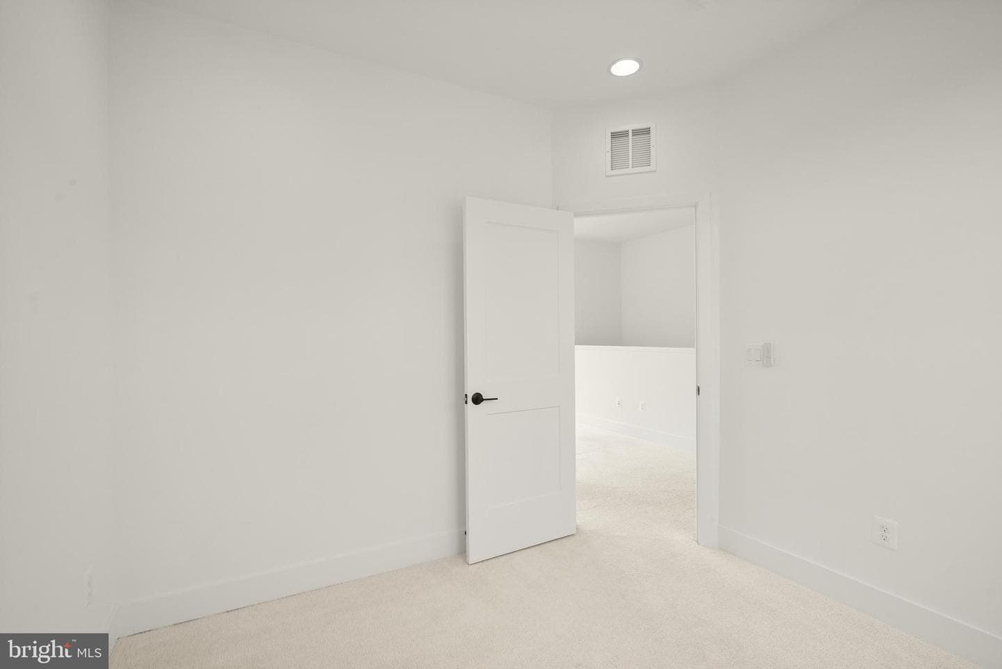 3100 Camber Place photo 44