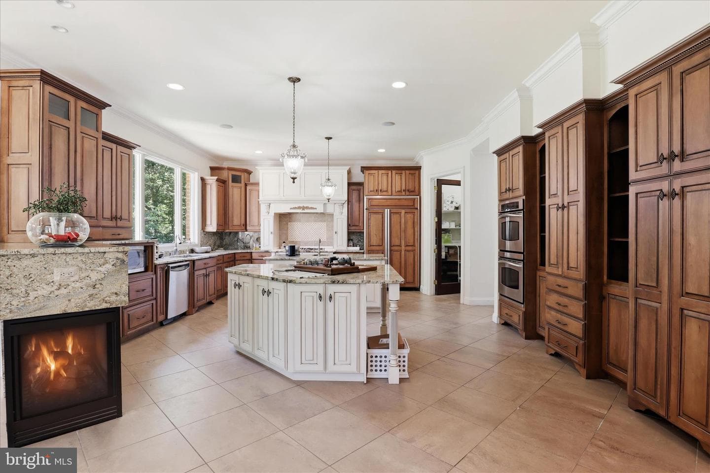10911 Belgravia Court photo 25