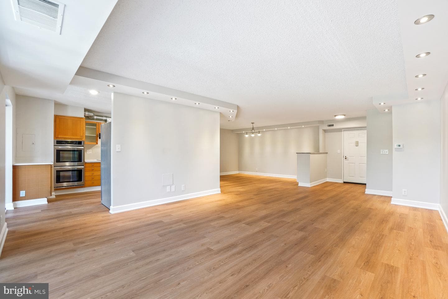 5904 Mount Eagle Drive #601 photo 6