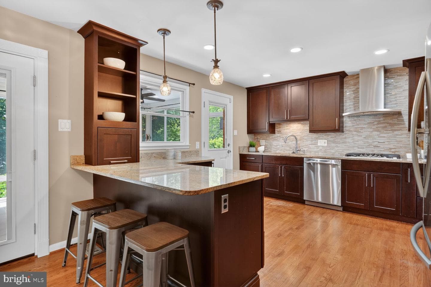 6505 Orland Street photo 16