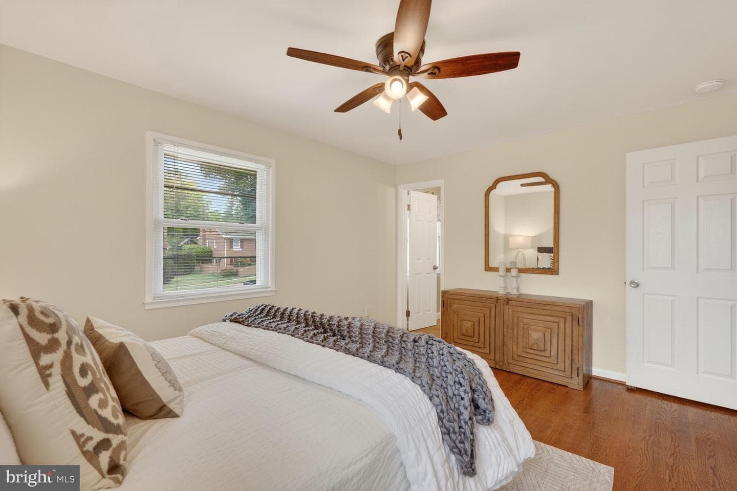 6505 Orland Street photo 26
