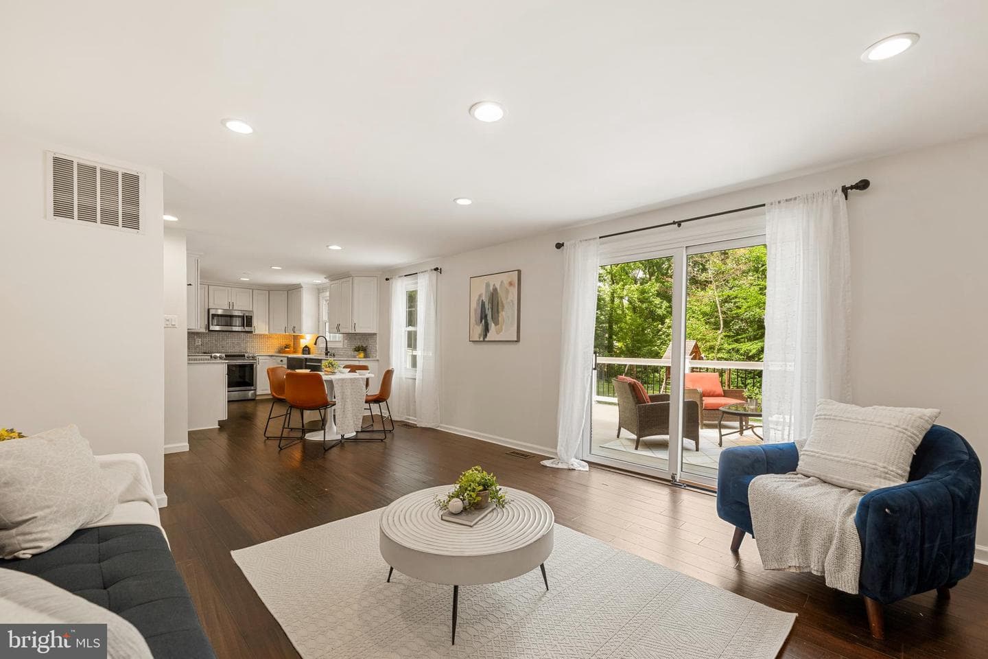 8044 Winding Way Court photo 6