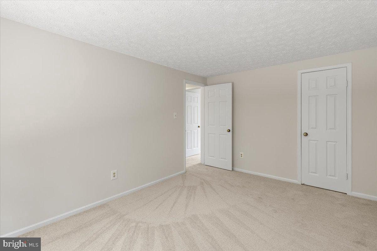 7805 Roundabout Way photo 39