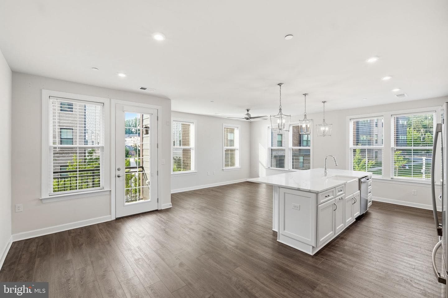 3927 Fair Ridge Drive #201 photo 5