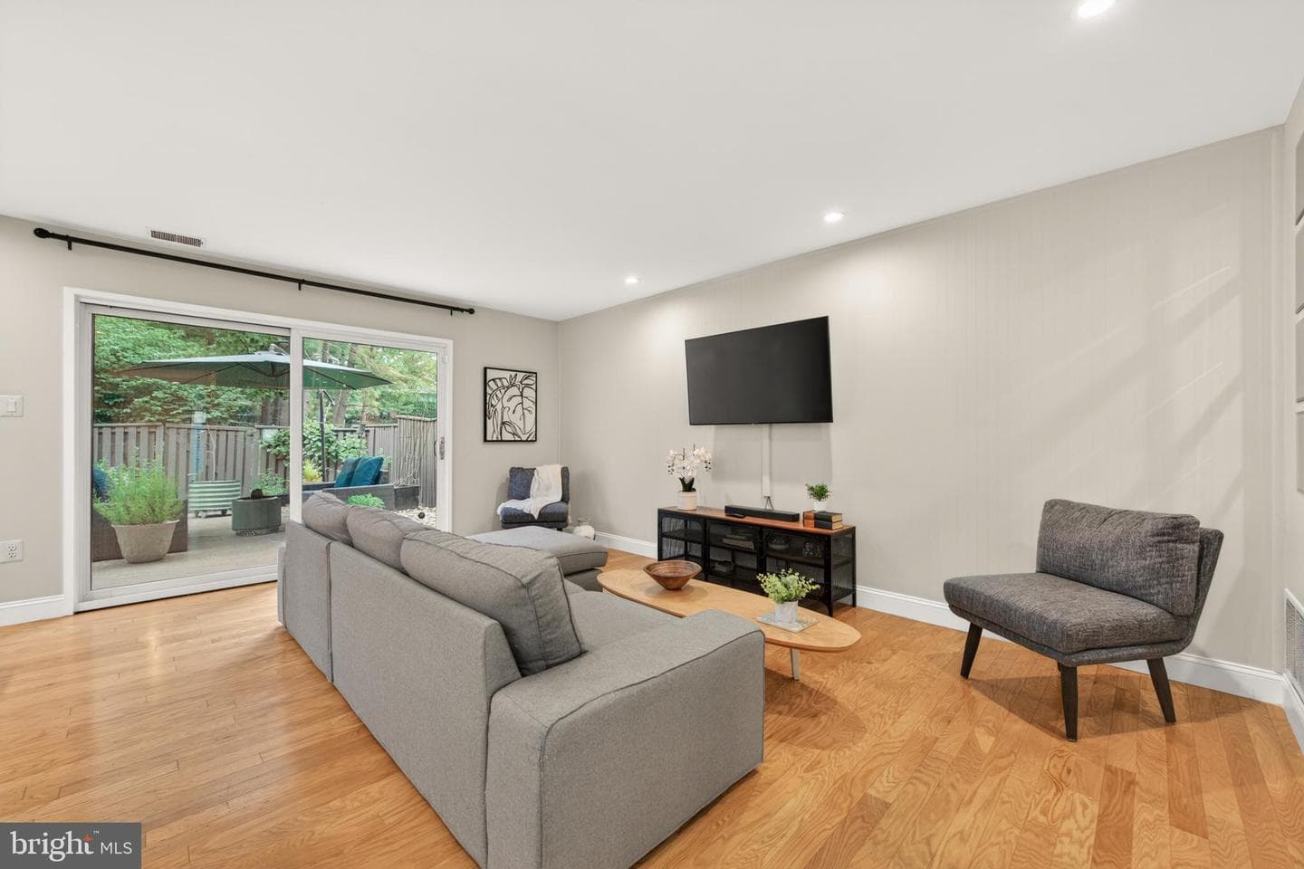 1816 Ivy Oak Square #47 photo 5