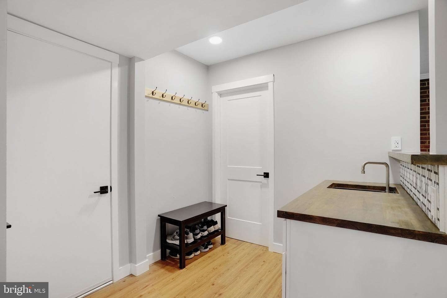 7628 Gralnick Place photo 23